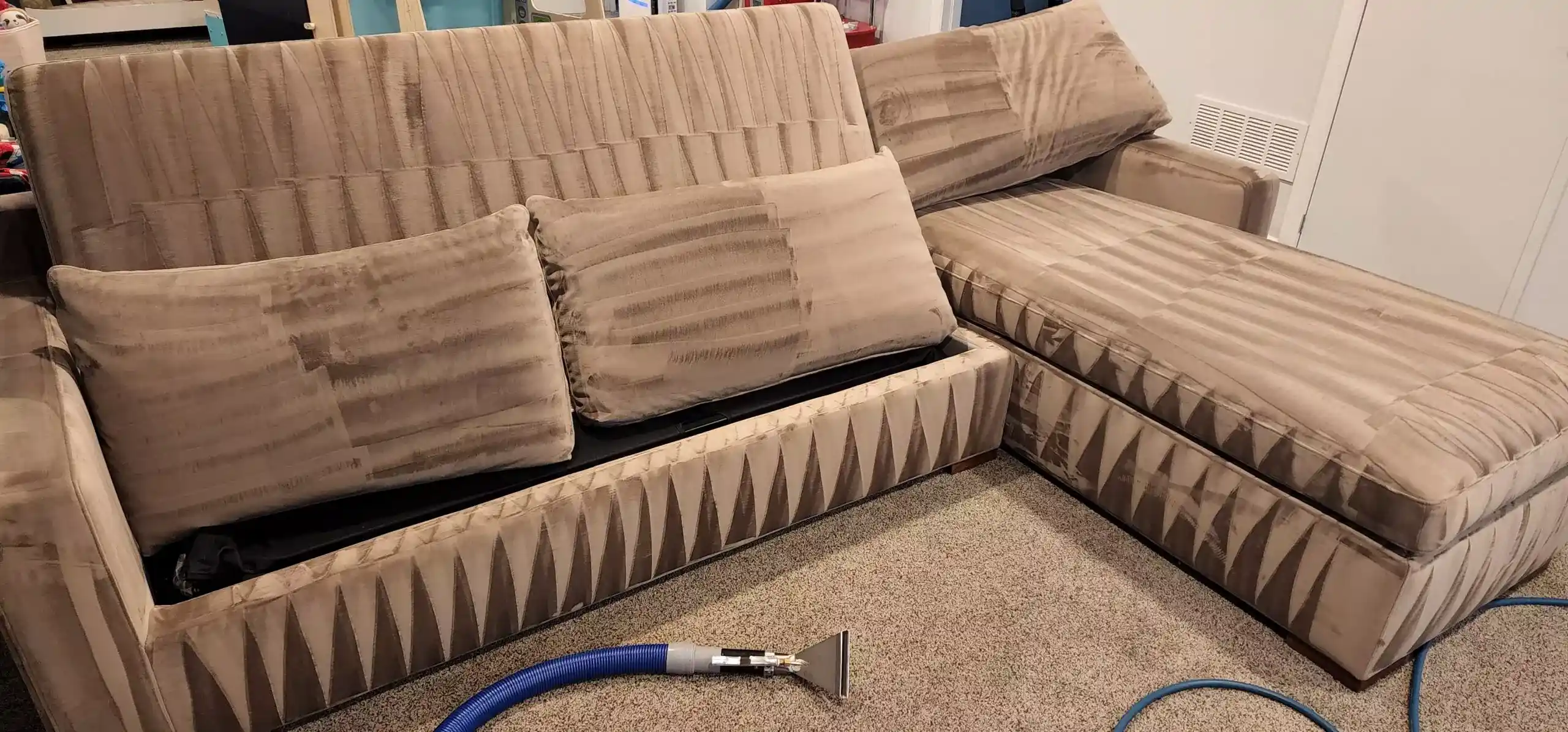 Upholstery-cleaning-services