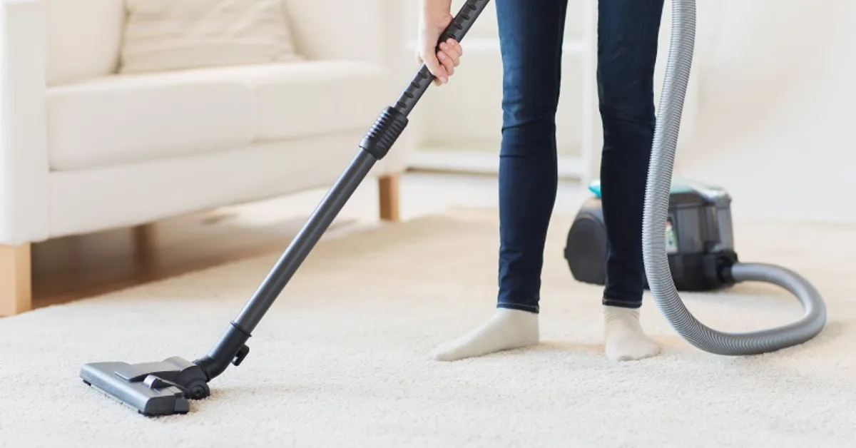 cleaning area rugs on hardwood floors